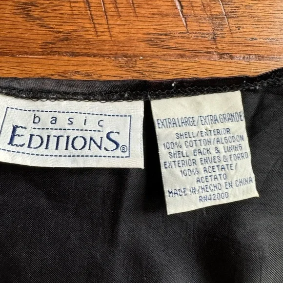 Vintage Halloween Themed Vest - Picture 3 of 6